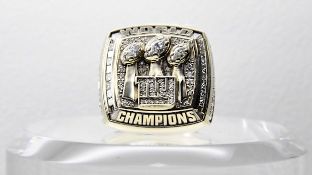 New York Giants Super Bowl XLII  ring