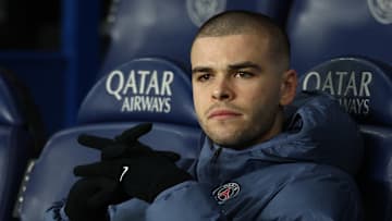 Lucas Chevalier a été relégué sur le banc par Matvey Safonov au PSG. 
