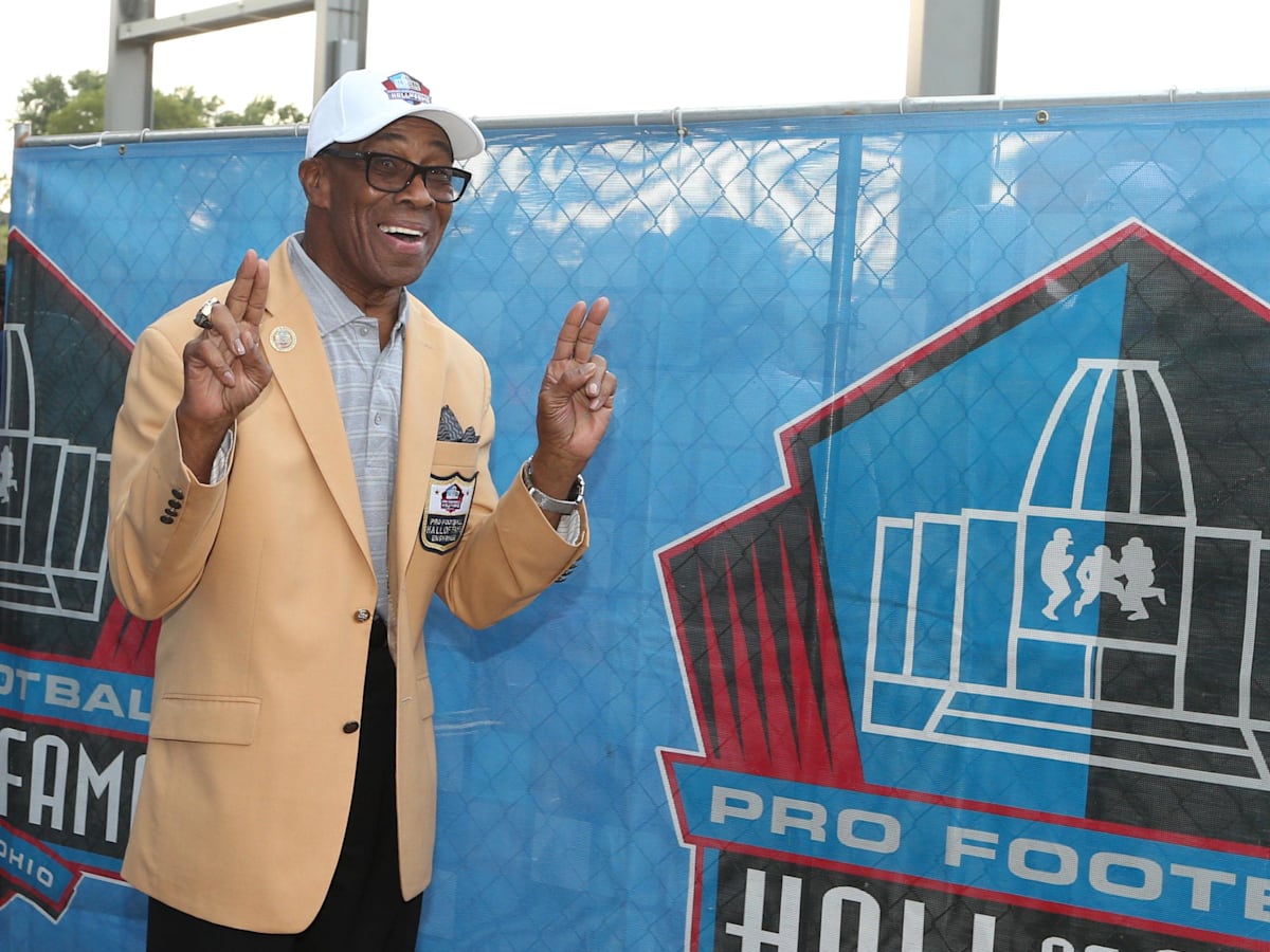 Pro Football Hall of Fame Apologizes for Erroneously Reporting Lions  Legend's Death, image size:1200x900