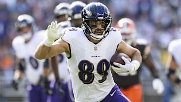 Oct 27, 2024; Cleveland, Ohio, USA; Baltimore Ravens tight end Mark Andrews (89) runs the ball against the Cleveland Browns during the first quarter at Huntington Bank Field. Mandatory Credit: Scott Galvin-Imagn Images