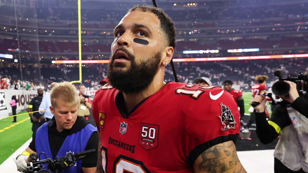 Sep 15, 2025; Houston, Texas, USA; Tampa Bay Buccaneers wide receiver Mike Evans (13) looks on after the game against the Houston Texans at NRG Stadium. Mandatory Credit: Thomas Shea-Imagn Images Sep 15, 2025; Houston, Texas, USA; Tampa Bay Buccaneers wide receiver Mike Evans (13) looks on after the game against the Houston Texans at NRG Stadium. Mandatory Credit: Thomas Shea-Imagn Images