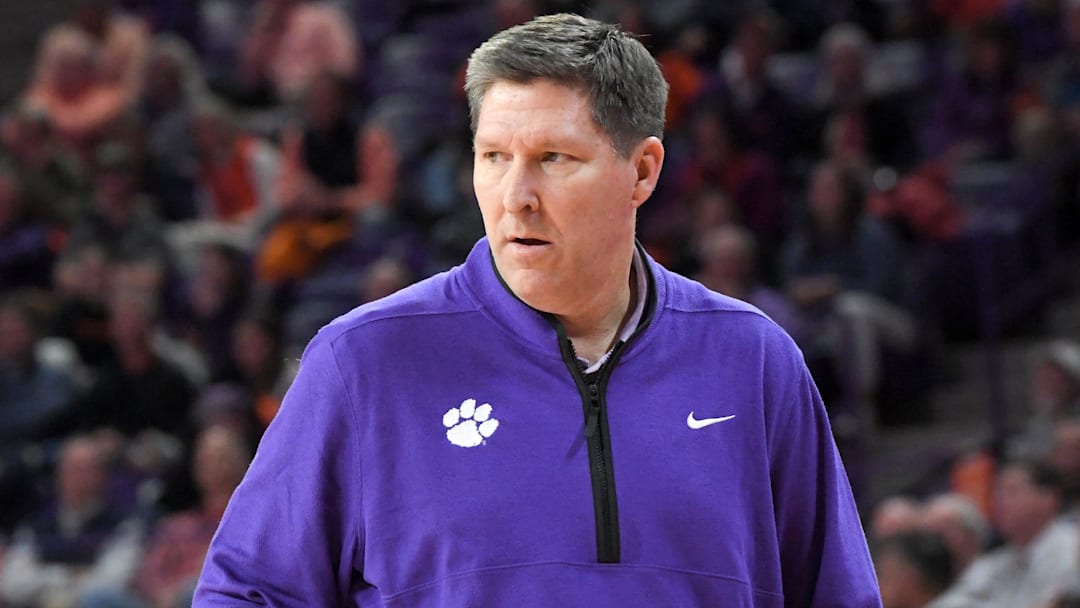 Clemson Head Coach Brad Brownell communicates in the game with Syracuse during the second half at Littlejohn Coliseum in Clemson, S.C Wednesday, January 22, 2025