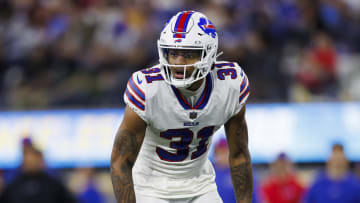 Buffalo Bills v Los Angeles Chargers