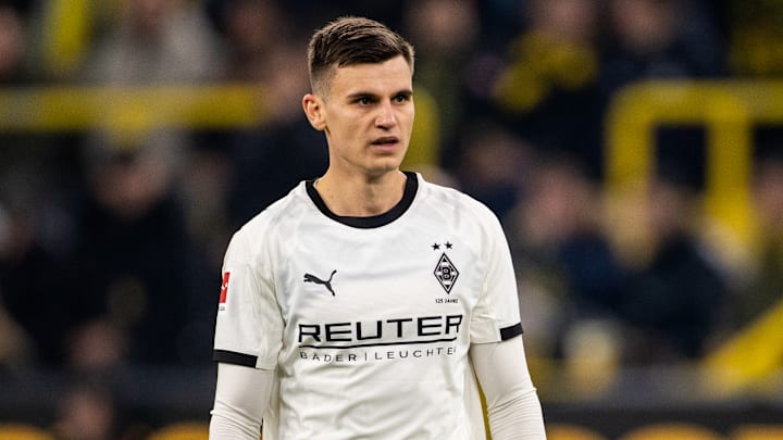 Yannik Engelhardt Yannik Engelhardt