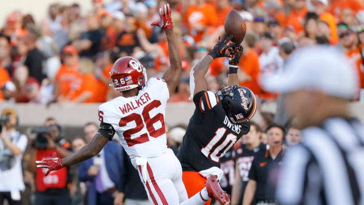 Oklahoma Sooners defensive back Kani Walker 