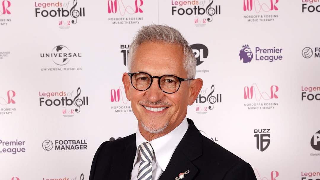 Gary Lineker praises two Manchester United stars Gary Lineker praises two Manchester United stars