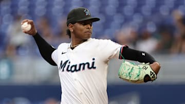 Cincinnati Reds v Miami Marlins