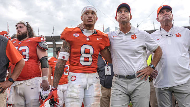 After starting the year as a CFP favorite, Clemson has fallen to 1–3 for the first time since 2004. After starting the year as a CFP favorite, Clemson has fallen to 1–3 for the first time since 2004.