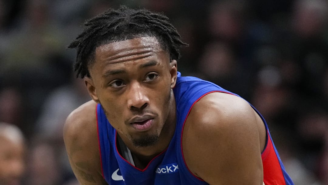 Nov 13, 2024; Milwaukee, Wisconsin, USA;  Detroit Pistons forward Ron Holland II (00) during the game against the Milwaukee Bucks at Fiserv Forum. Mandatory Credit: Jeff Hanisch-Imagn Images