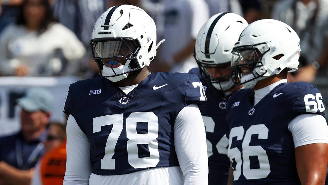 Penn State Nittany Lions offensive linesman Malachi Goodman (78)