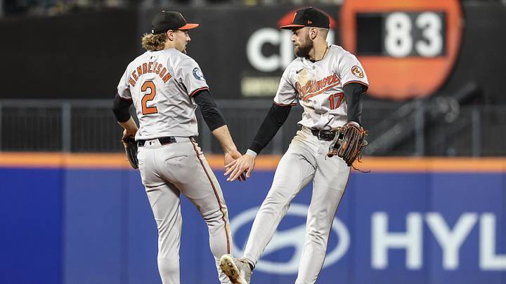 Gunnar Henderson and Colton Cowser shared a funny story involving a limited baseball card.