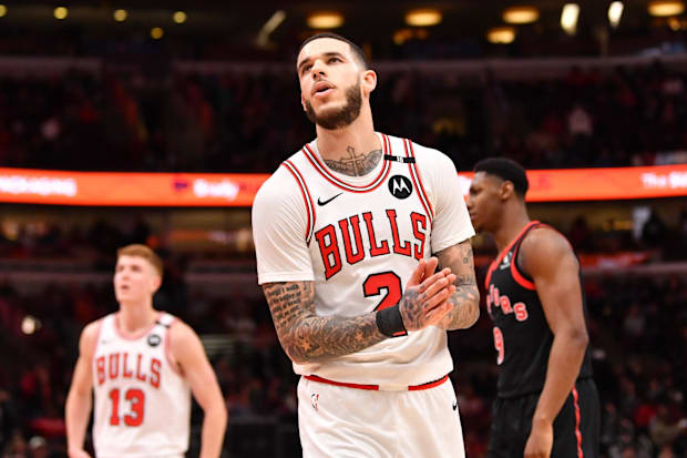 Chicago Bulls guard Lonzo Ball (2)