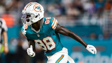 Buffalo Bills v Miami Dolphins