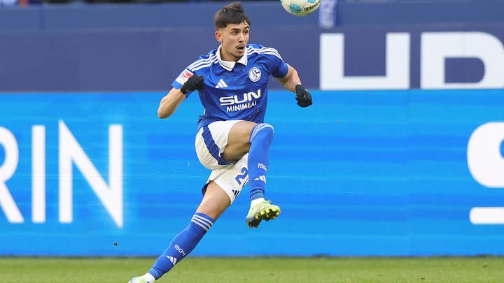 Der FC Schalke 04 verkauft Ilyes Hamache Der FC Schalke 04 verkauft Ilyes Hamache