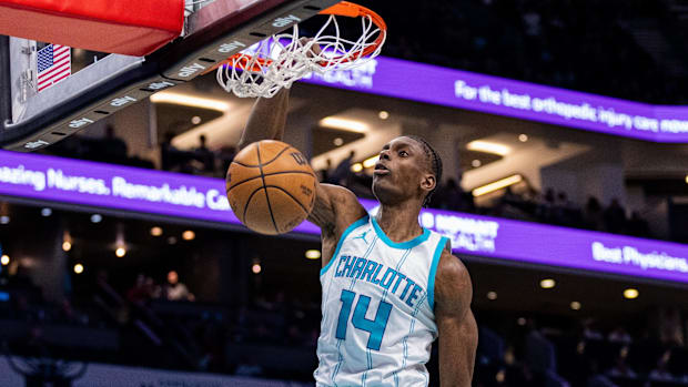 Charlotte Hornets center Moussa Diabate