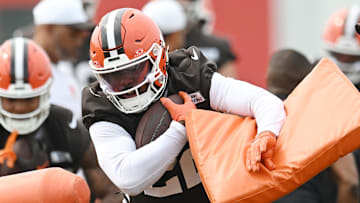 Jun 12, 2025; Berea, OH, USA; Cleveland Browns running back Dylan Sampson (22) runs a drill during mini camp at CrossCountry Mortgage Campus. Mandatory Credit: Ken Blaze-Imagn Images