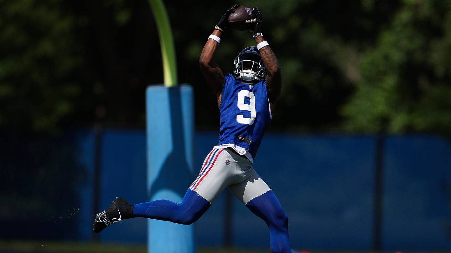 Malik Nabers is going viral for insane leaping TD grab at NY Giants OTAs - Vimarsana News