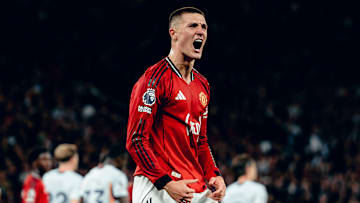 Benjamin Sesko ist bei Manchester United angekommen