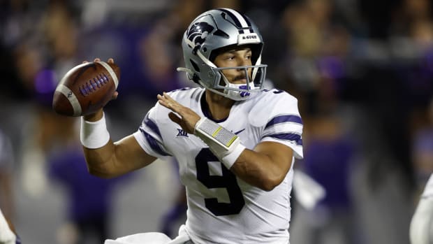 Kansas State Wildcats quarterback Adrian Martinez throws a pass in the first quarter against the TCU Horned Frogs.