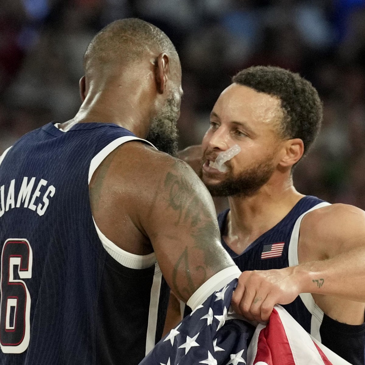 Lebron james and stephen curry cheap