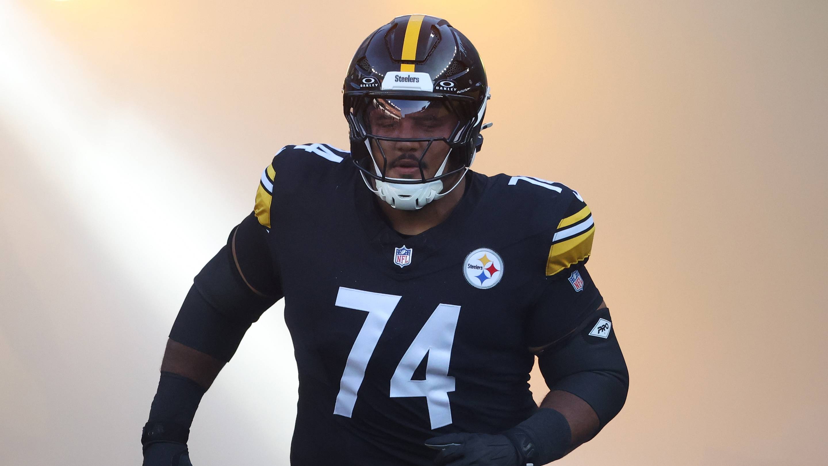 Steelers Must Make Two Changes to Offensive Line
