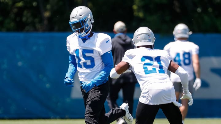 Detroit Lions cornerback Ennis Rakestraw Jr. (15) 