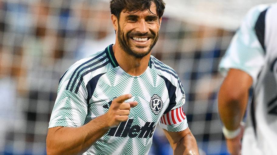 Carles Gil