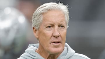 Cleveland Browns v Las Vegas Raiders