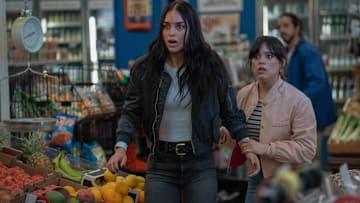 [L-R] Melissa Barrera (“Sam Carpenter”), left, and Jenna Ortega (“Tara Carpenter”) stars in Paramount Pictures and Spyglass Media Group's "Scream VI"