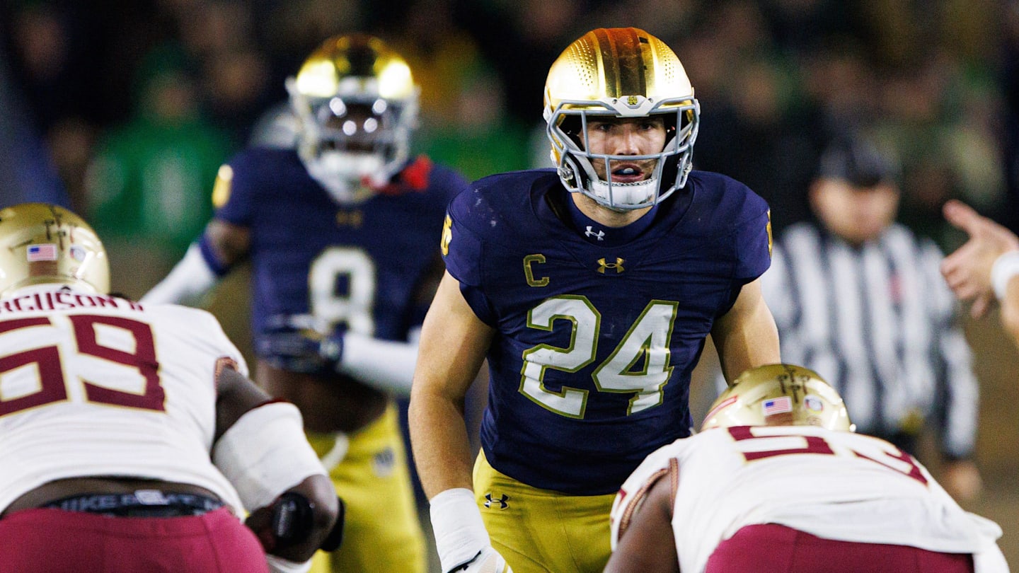 Notre Dame football LB set to make history when he takes the field vs Virginia