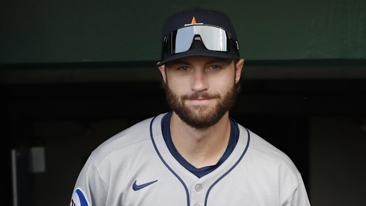Jun 4, 2025; Pittsburgh, Pennsylvania, USA; Houston Astros left fielder Jacob Melton (31) enters the dugout to play the Pittsburgh Pirates at PNC Park Jun 4, 2025; Pittsburgh, Pennsylvania, USA; Houston Astros left fielder Jacob Melton (31) enters the dugout to play the Pittsburgh Pirates at PNC Park