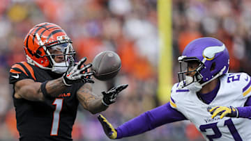 Dec 16, 2023; Cincinnati, Ohio, USA; Cincinnati Bengals wide receiver Ja'Marr Chase (1) catches a