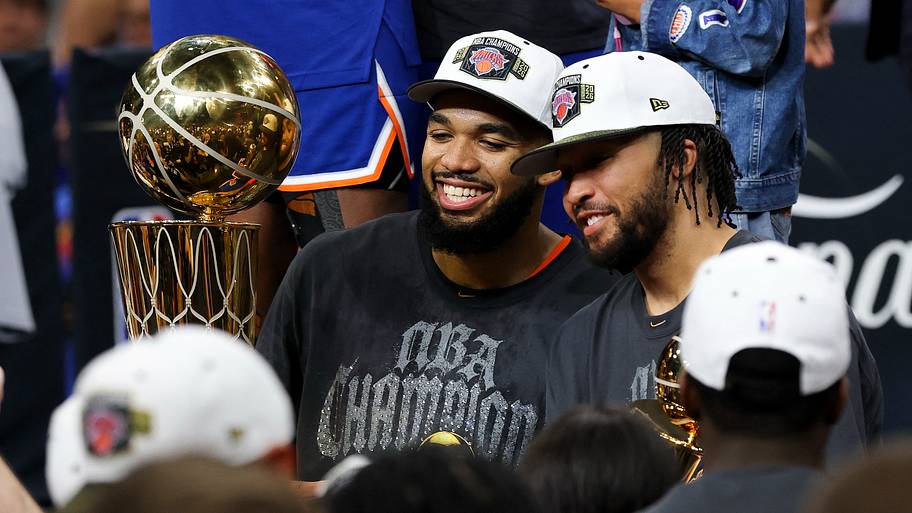 Karl-Anthony Towns and Jalen Brunson