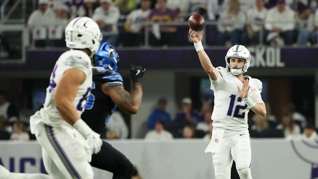 Max Brosmer led the Vikings to a win over the Lions.