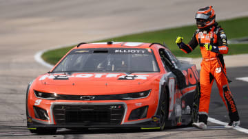 Chase Elliott, Hooters, Hendrick Motorsports, Texas Motor Speedway, NASCAR Cup Series