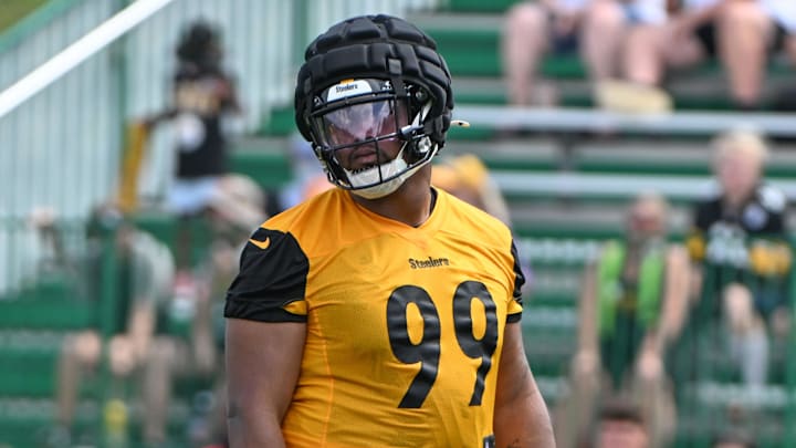 Pittsburgh Steelers defensive tackle Derrick Harmon