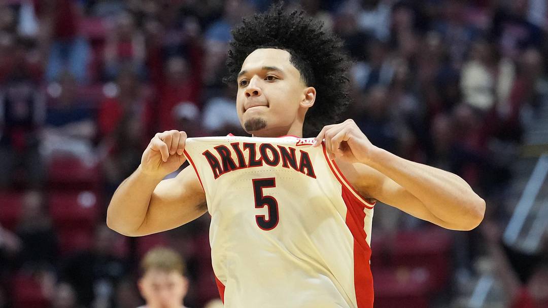 Mar 22, 2026; San Diego, CA, USA; Arizona Wildcats guard Brayden Burries (5) reacts in the second half against the Utah State Aggies during a second round game of the men's 2026 NCAA Tournament at Viejas Arena. Mandatory Credit: Kirby Lee-Imagn Images Mar 22, 2026; San Diego, CA, USA; Arizona Wildcats guard Brayden Burries (5) reacts in the second half against the Utah State Aggies during a second round game of the men's 2026 NCAA Tournament at Viejas Arena. Mandatory Credit: Kirby Lee-Imagn Images