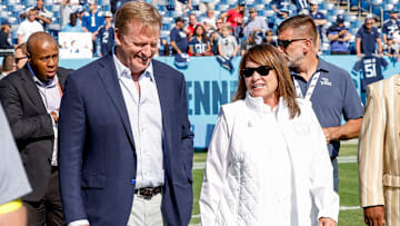 Indianapolis Colts v Tennessee Titans