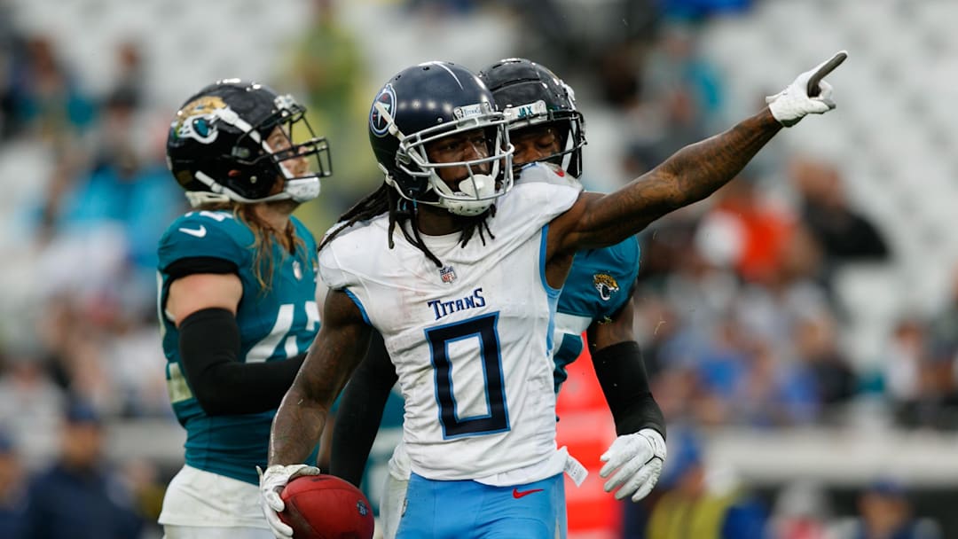 Dec 29, 2024; Jacksonville, Florida, USA; Tennessee Titans wide receiver Calvin Ridley (0) signals for first down against the Jacksonville Jaguars during the third quarter at EverBank Stadium. Mandatory Credit: Morgan Tencza-Imagn Images