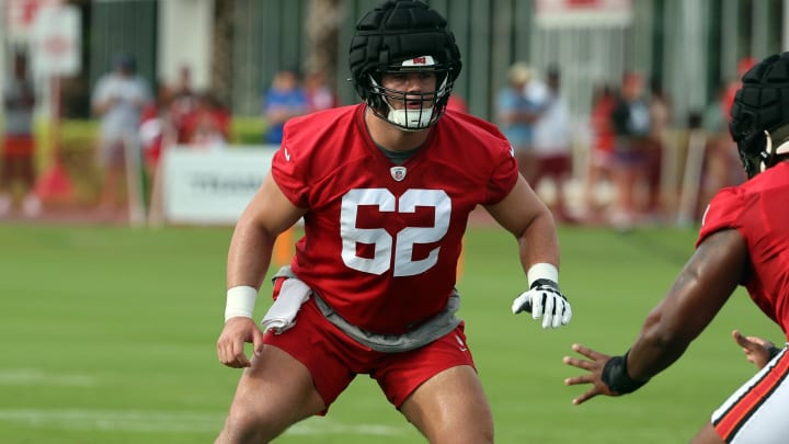 Jul 25, 2024; Tampa, FL, USA;  Tampa Bay Buccaneers center Graham Barton (62) works out during training camp at AdventHealth Training Center. Mandatory Credit: Kim Klement Neitzel-USA TODAY Sports