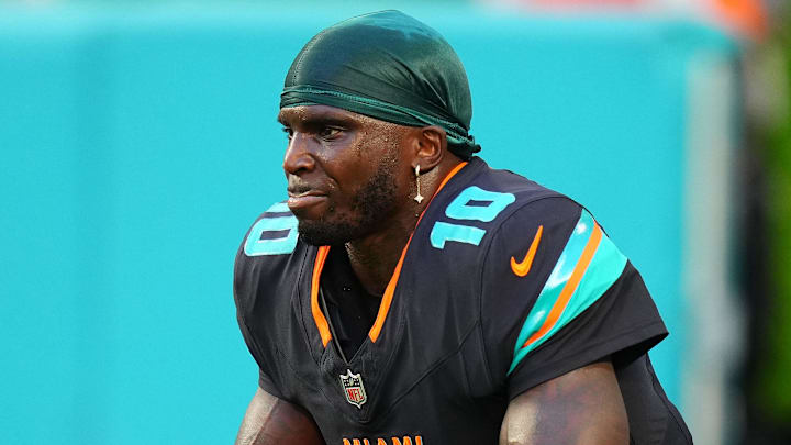 Dolphins receiver Tyreek Hill may be looking to leave Miami after the team’s recent quarterback news.