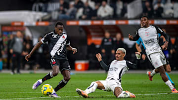 Bola rola a partir das 18h de domingo