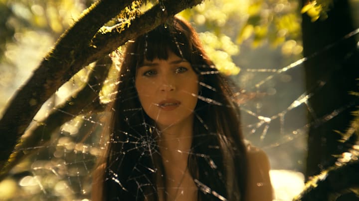 Cassandra Webb (Dakota Johnson) in Madame Web