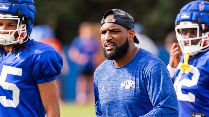 Florida Gators secondary coach Will Harris is hoping to get a commitment on Friday from Ben Hanks Jr.