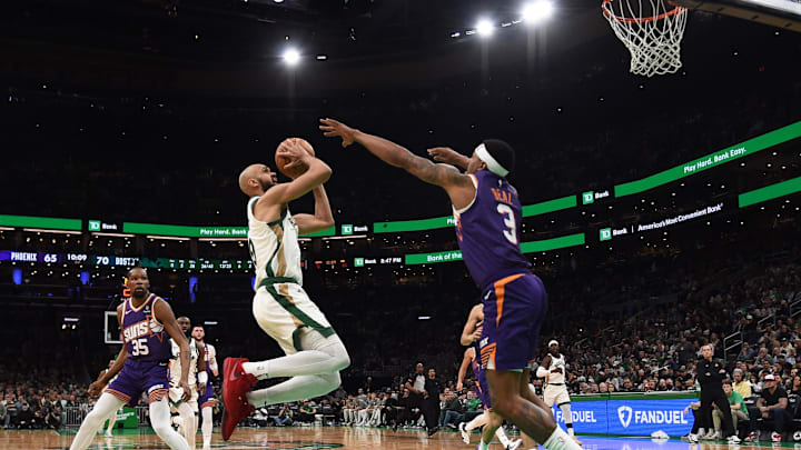 Celtics Offered Contract to All-Star Guard, Who Spurned Them for West Squad