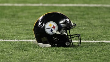 Pittsburgh Steelers v Indianapolis Colts