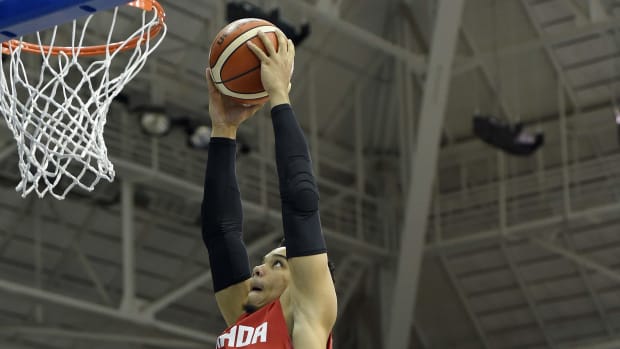 Canada forward Dillon Brooks (9) dunks the ball against Brazil in the basketball gold medal game during the 2015 Pan Am Games