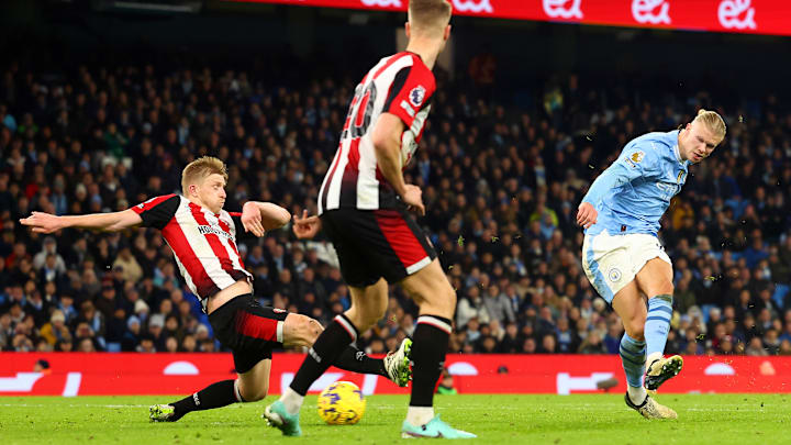 Manchester City v Brentford FC - Premier League