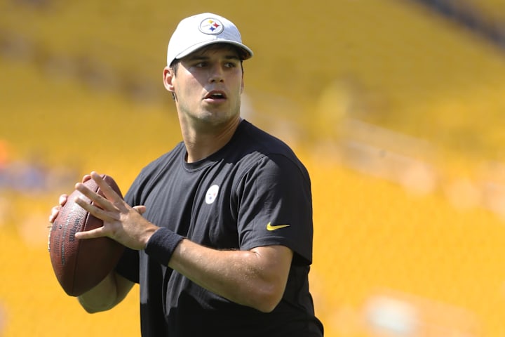 Pittsburgh Steelers quarterback Mason Rudolph warms up before the game against the Detroit Lions at Acrisure Stadium. 