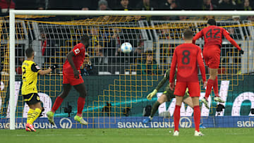 Borussia Dortmund v FC Bayern München - Bundesliga